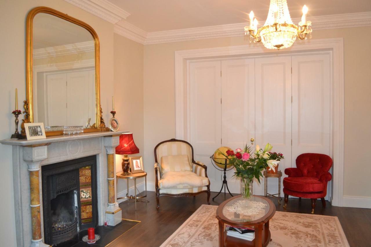 Aine Rose Guest Accommodation ดับลิน ภายนอก รูปภาพ