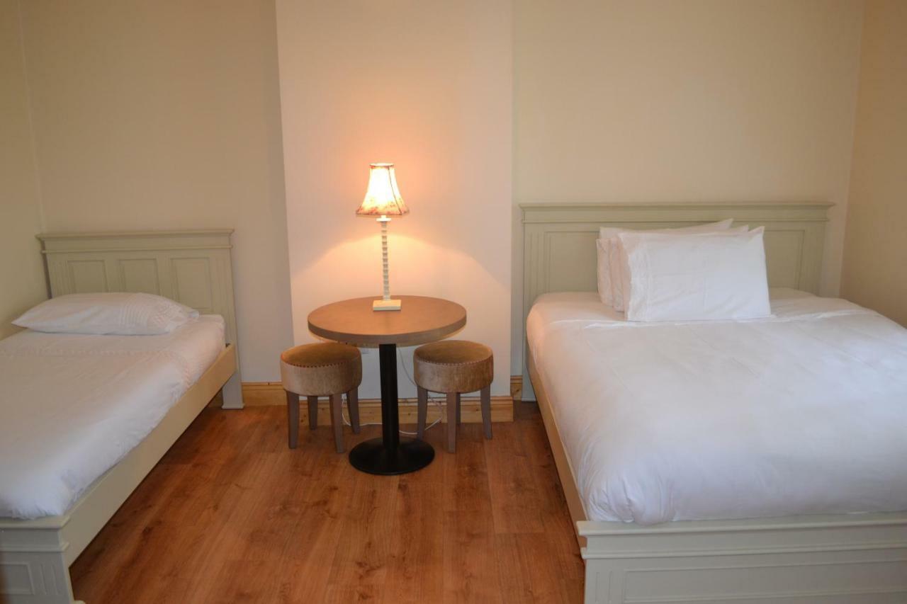 Aine Rose Guest Accommodation ดับลิน ภายนอก รูปภาพ
